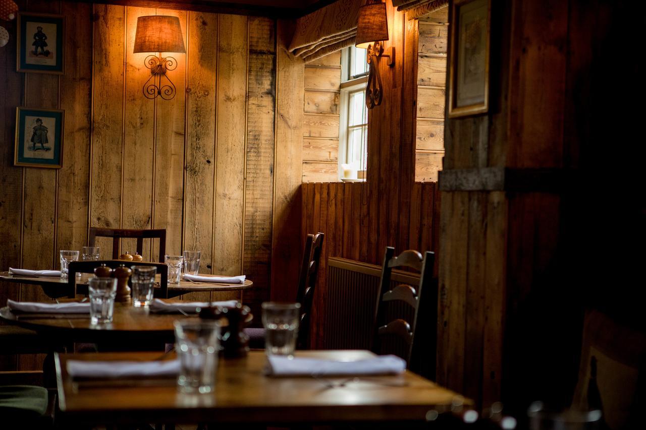 The Hawk Inn Andover Luaran gambar